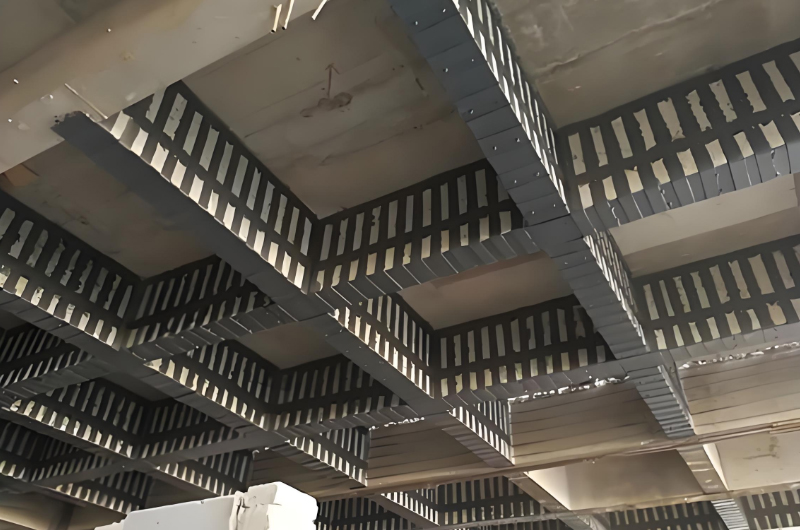 粘鋼加固會(huì)讓建筑物牢固度更高